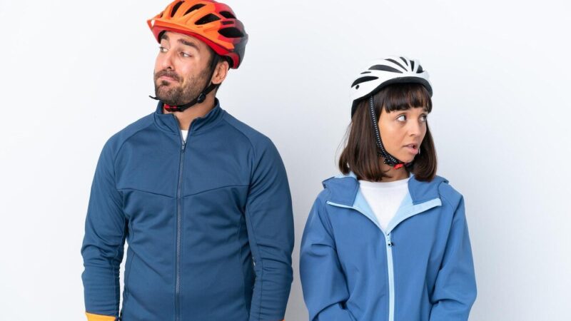 Rower crossowy a trekkingowy: Kluczowe różnice i propozycje modeli